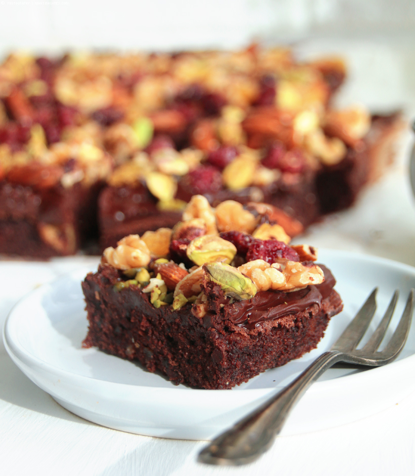 Brownieliebe whatinaloves.com | Triple Nut Brownies 