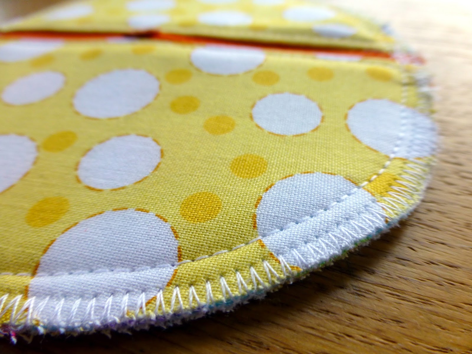 Easter Egg Zippy Pouches Tutorial - Just Jude Designs - Quilting ...