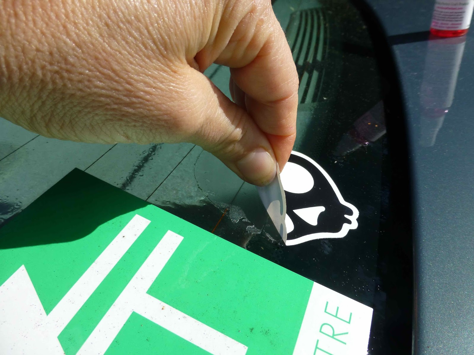 ScraPerfect Removing Car Window Sticker Decal Sticky situation SOLVED!