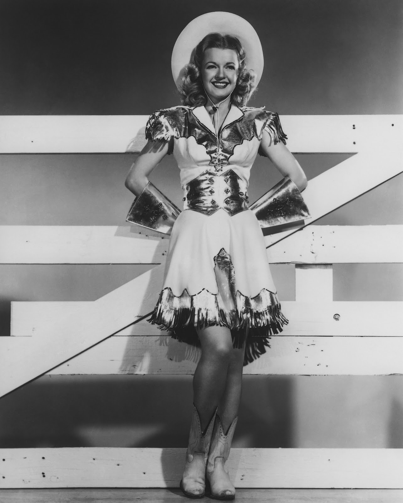 Sweetheart of the Rodeo: Dale Evans, Queen of the West