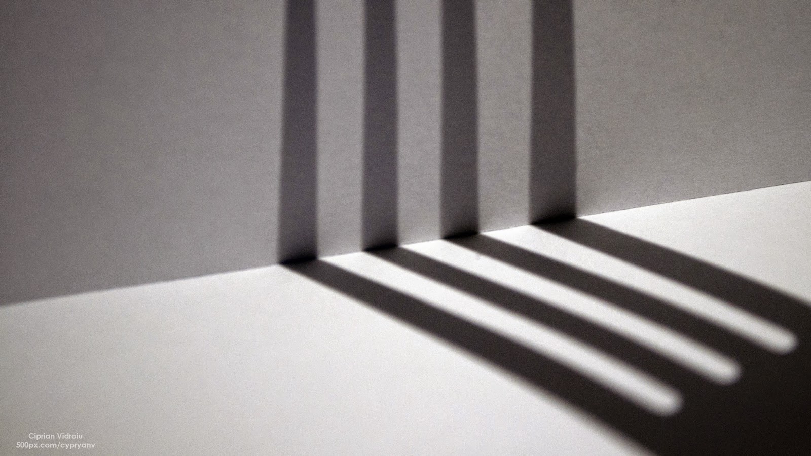 Shadow Lines HD Wallpaper Covers Heat