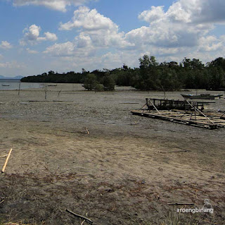 dermaga pelabuhan rakyat dendang belitung timur
