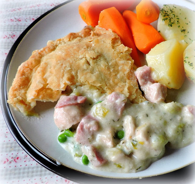 The English Kitchen Turkey and Ham Pie