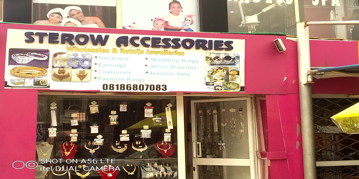 Sterow Jewelries Accessories
