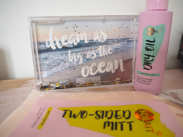 Solait Dry Oil | Solait Two Sided Mitt | Solait Tanning Wipes. Superdrug 