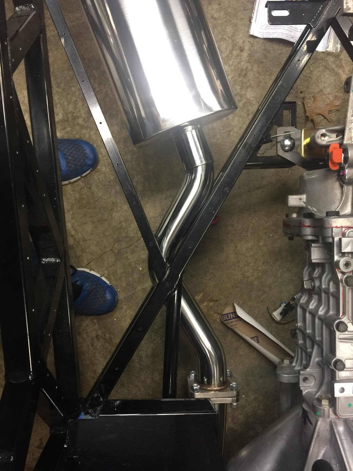 '33 Hot Rod: Exhaust Install - Header & Side Pipes