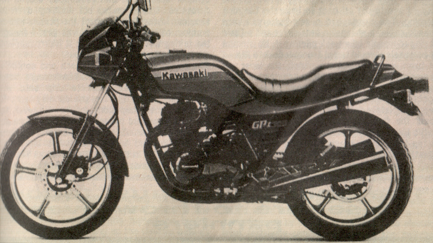 Yew Gee: Kawasaki GPz305