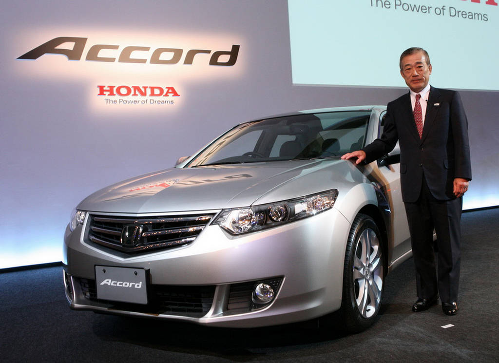 Honda название. Honda японец. Новый Хонда Аккорд 2012. Honda Accord в Японии. Основатель компании Хонда.