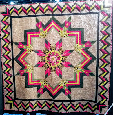 Creates Sew Slow: Houston International Quilt Festival 2018: The Exhibitions Part Two Creates Sew Slow: Houston International Quilt Festival 2018: The Exhibitions Part Two