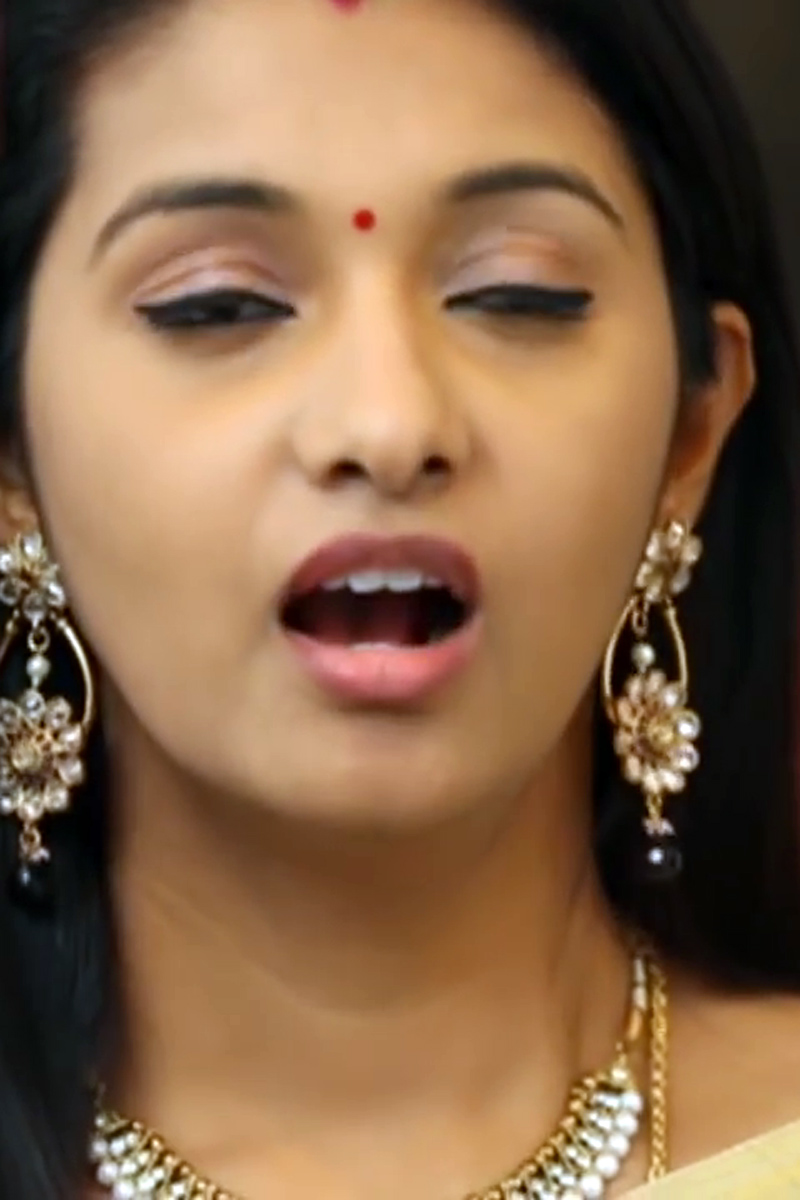 Priya Bhavani Shankar Sex Video - Priya Bhavani Shankar Hot Expressions in CloseUp Stills