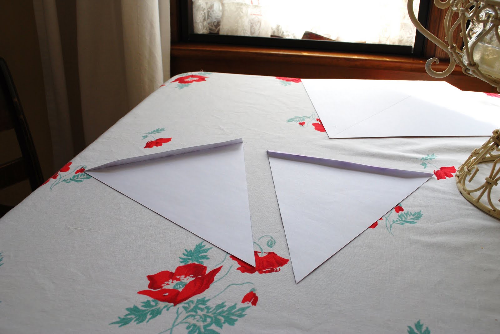 Oakview Cottage: How to Make a Paper Banner