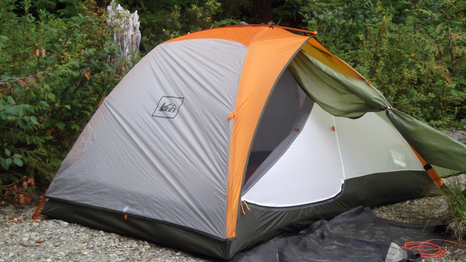 rei asl tent