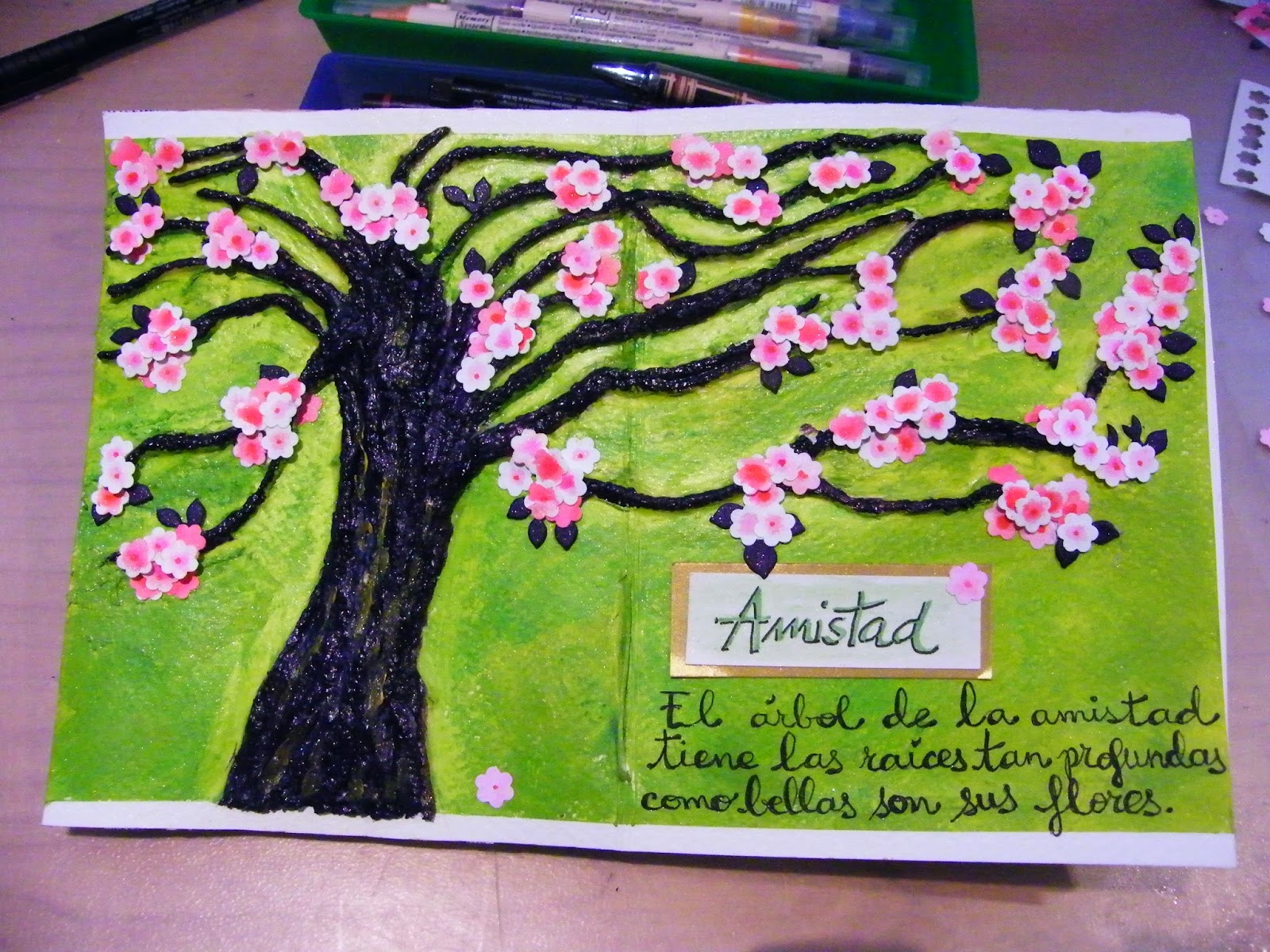 HECHO A MANO POR ISABEL: MIXED MEDIA Y CIA. EL ARBOL DE LA AMISTAD