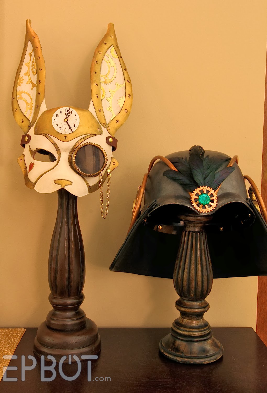 EPBOT: Easy Masquerade Mask Display Stand