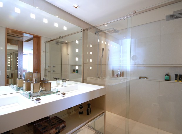 Construindo Minha Casa Clean Banheiros com Espelhos Flutuantes e Iluminados! -> Banheiro Planejado Valor Construindo Minha Casa Clean Banheiros com Espelhos Flutuantes e Iluminados! -> Banheiro Planejado Valor