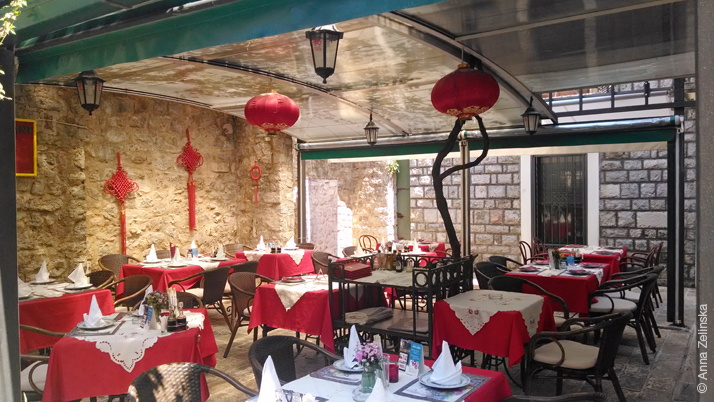 Ресторан китайской кухни в Старом городе, Будва, Черногория
