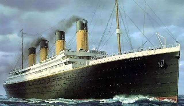 Kapal Titanic II "Kebanjiran" Pesanan Tiket