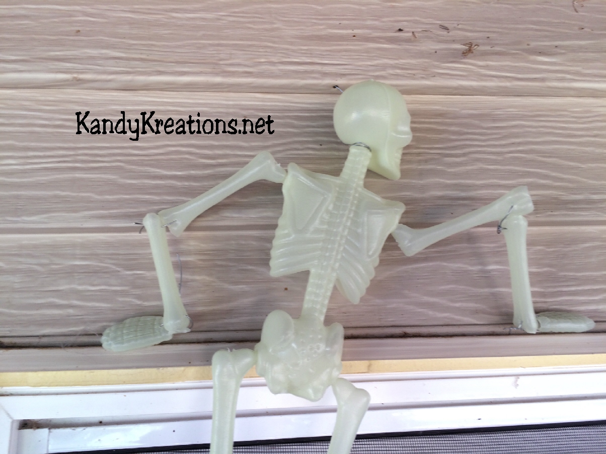 DIY Party Mom How to Make Climbing Skeletons from Dollar Tree Skeletons