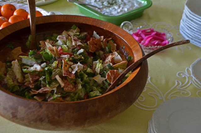 Lebanese Fattoush Salad 