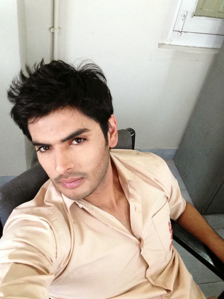 Sindhi Tv Artists: Yasir Shoro