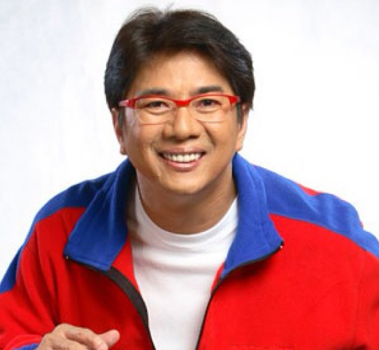 LOOK: May bagong "PARTNER" na nga ba si Kris Aquino? KRISSY IS BACK! LOOK: May bagong "PARTNER" na nga ba si Kris Aquino? KRISSY IS BACK!