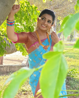 Serial Actress Sujitha Dhanush Beautiful Saree Pics Serial Actress Sujitha Dhanush Beautiful Saree Pics