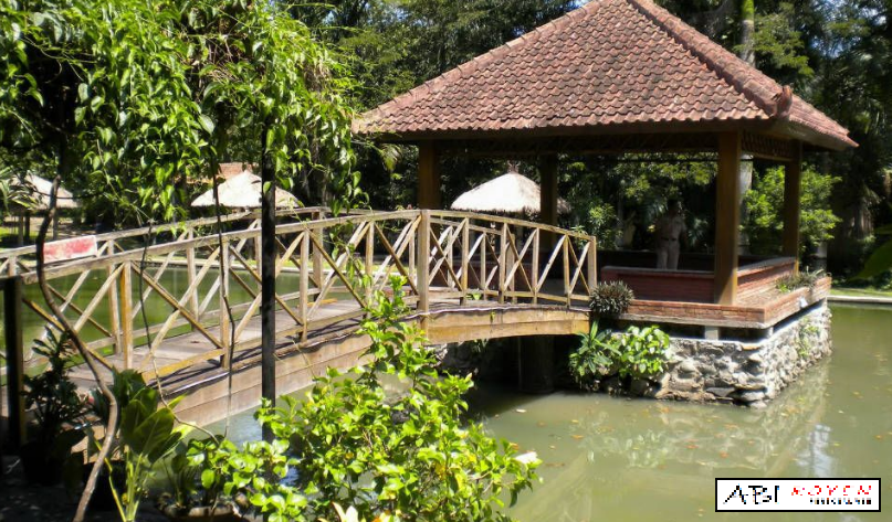 Destinasi Wisata Terbaik di Kota Semarang Kampoeng Wisata Taman Lele Destinasi%2BWisata%2BTerbaik%2Bdi%2BKota%2BSemarang%2BKampoeng%2BWisata%2BTaman%2BLele Destinasi Wisata Terbaik di Kota Semarang Yang Wajib Dikunjungi