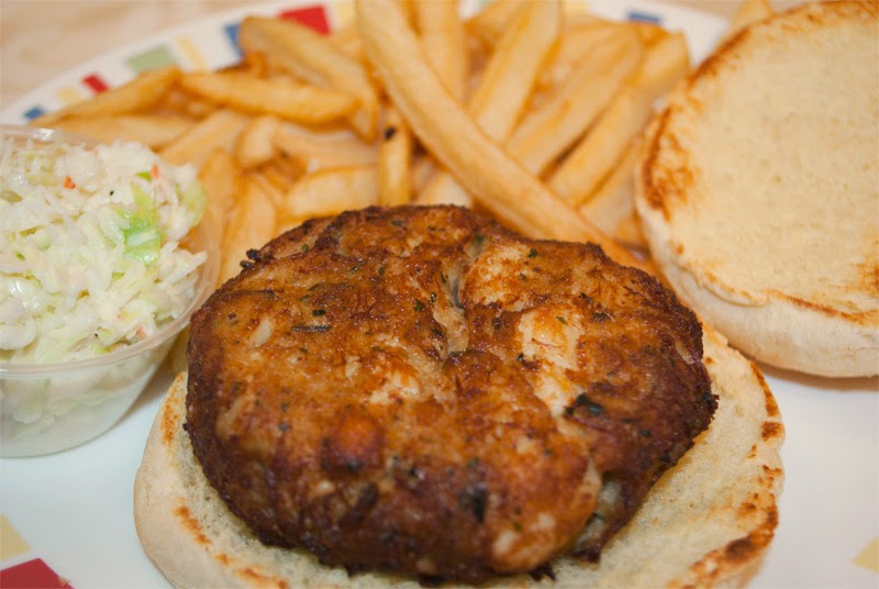 Juke Joint Recipes by BACKLINE MAGAZINE Baltimore Fried Crab Cake