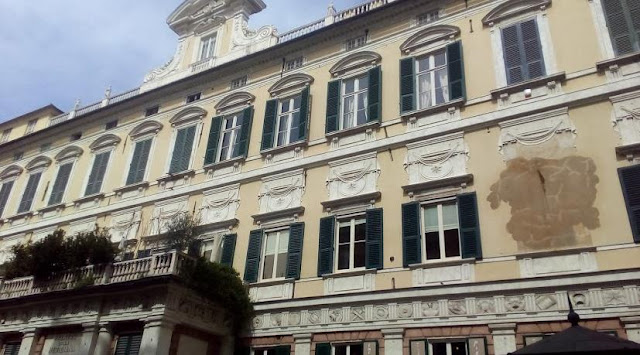 Palazzo della Meridiana a genova