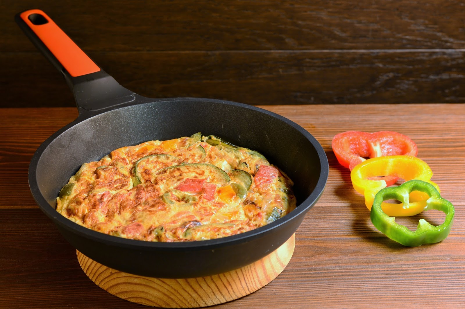 Las recetas de Noe Tortilla de vegetales rellena de pollo y queso