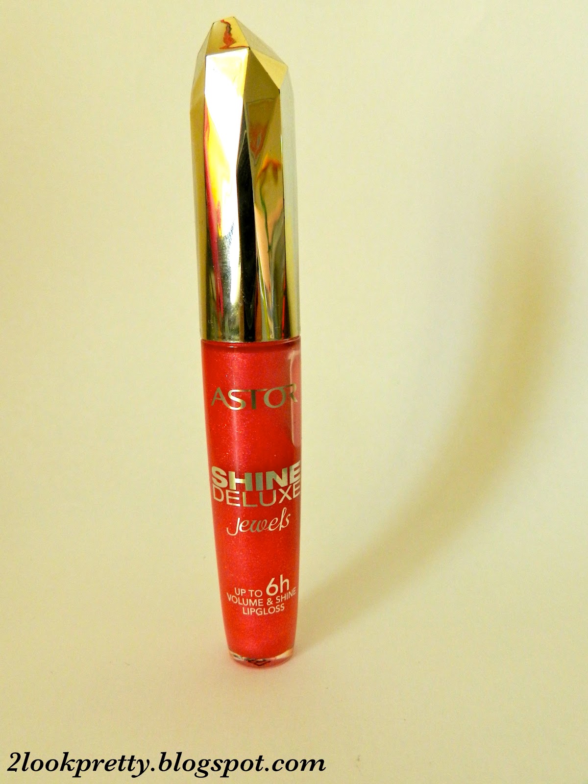 2 Look Pretty Astor Shine Deluxe Lip Gloss Swatches