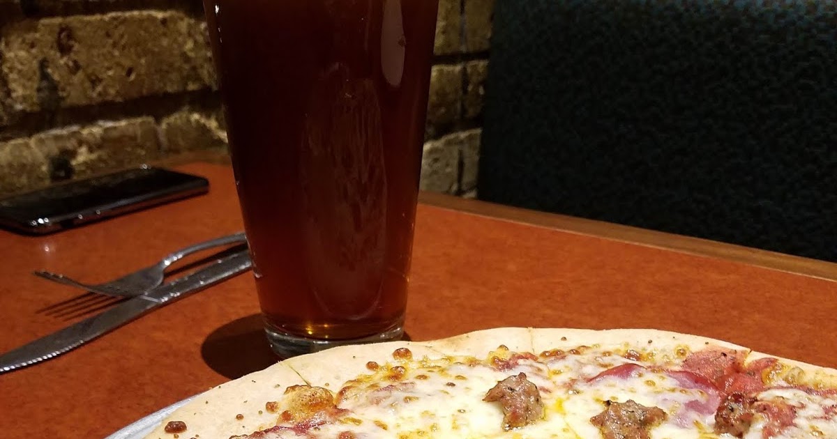 [Minneapolis Target Field] Pizza Luce at Target Field (Minnesota Twins)