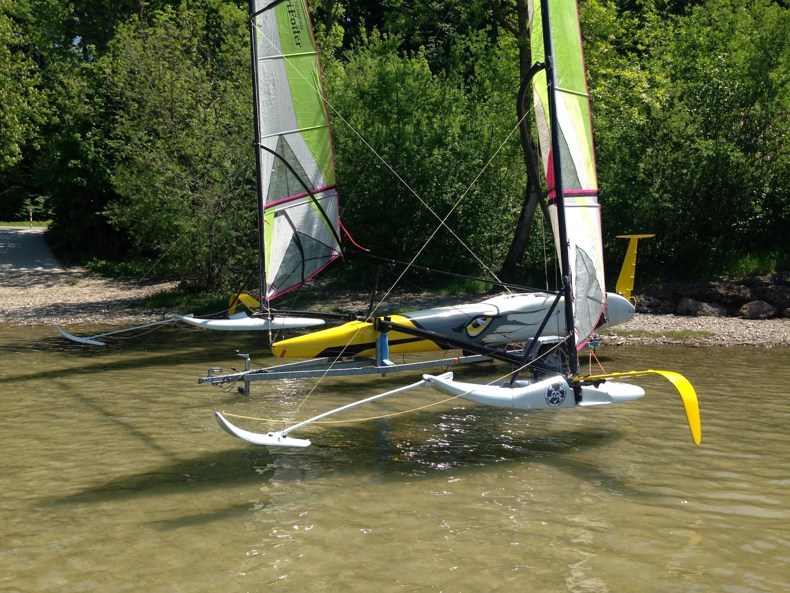 Trifoiler: Hobie Cat Trifoiler TF22