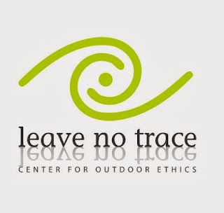 Etika Penelusuran Alam Tanpa Jejak (Leave No Trace)