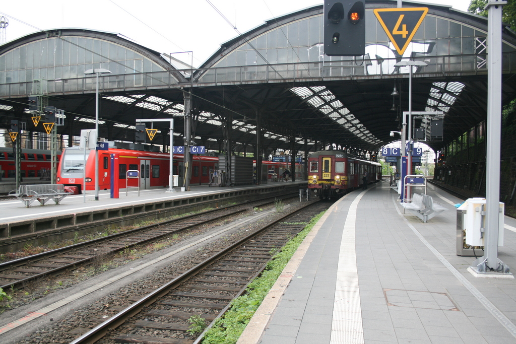 Openbaar Vervoer Wereldwijd Met de trein van Maastricht naar Luik (en Aken)