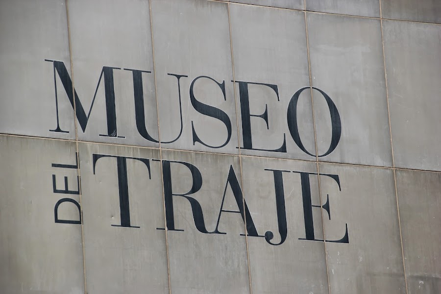 donde estudiar diseño de moda escuelas y clases de diseño de moda