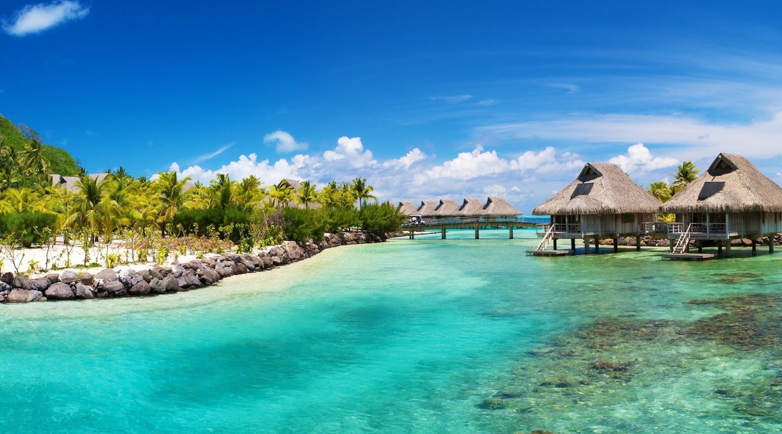 40 Destinasi Dan Tempat Wisata Indonesia Yang Paling Menarik 40 Destinasi Dan Tempat Wisata Indonesia Yang Paling Menarik