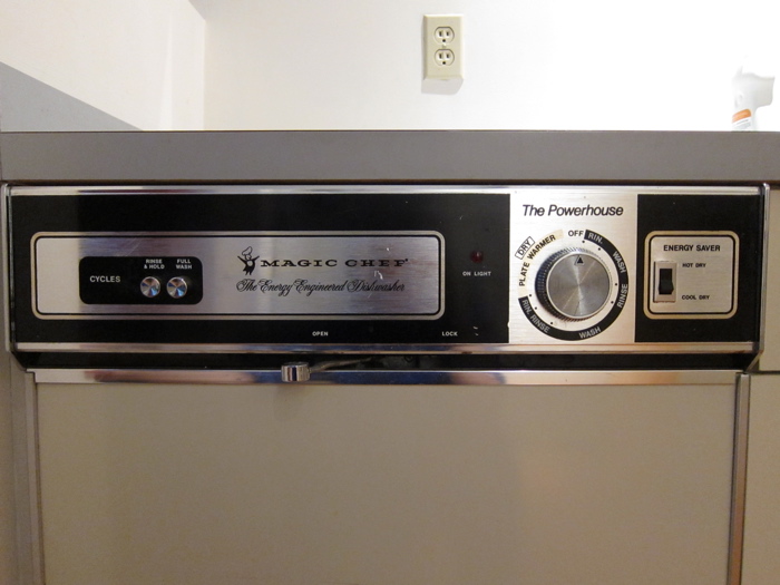 { the view from right here } Vintage appliances