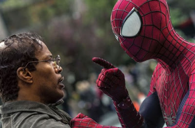 Andrew Garfield and Jamie Foxx in The Amazing Spider-Man 2