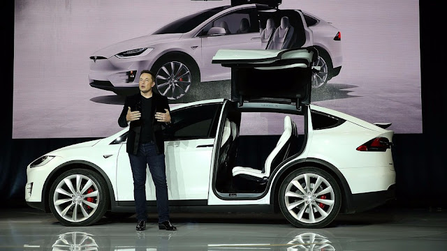 Tesla Tesla Will Have Your Own Music Streaming Service?