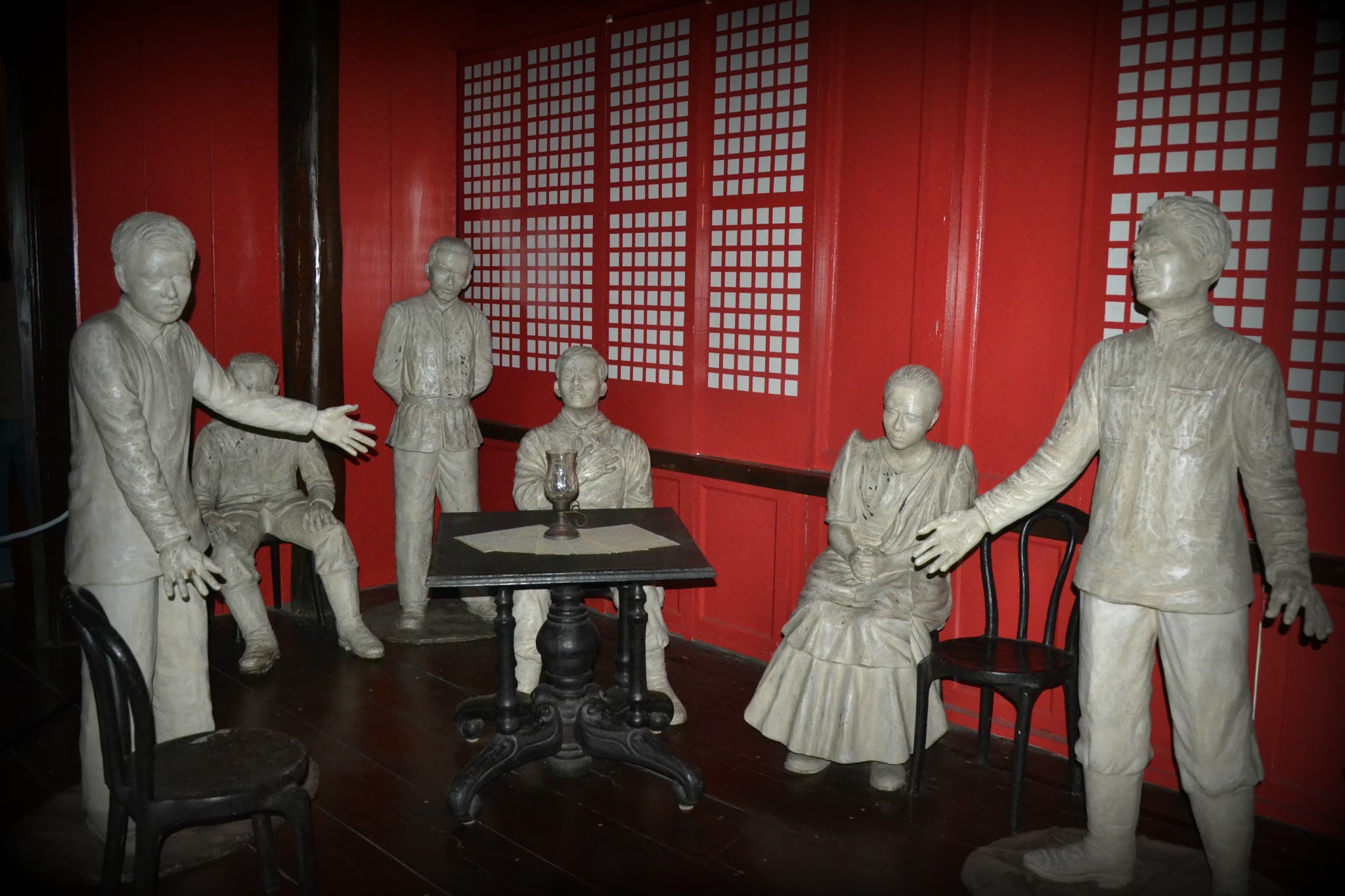 Bonifacio Trial House Lights and Sounds presentation