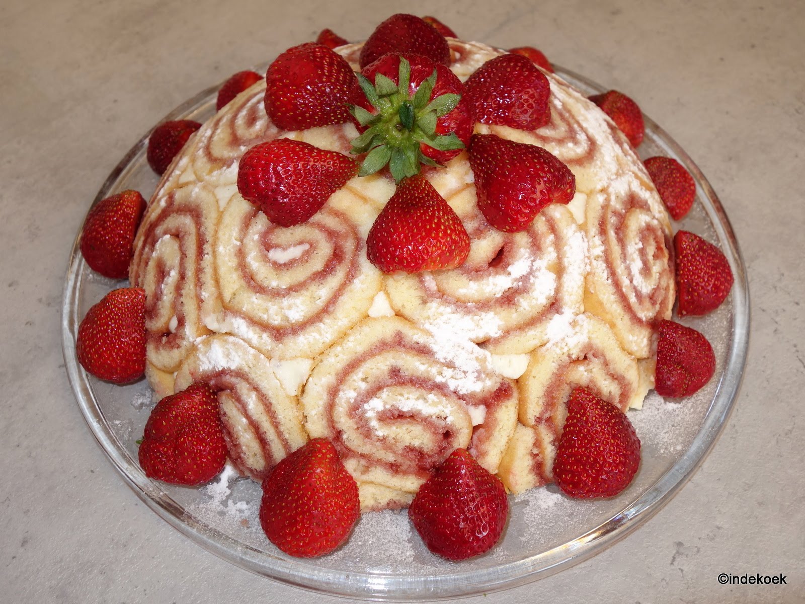 In de Kök: Erdbeer Charlotte