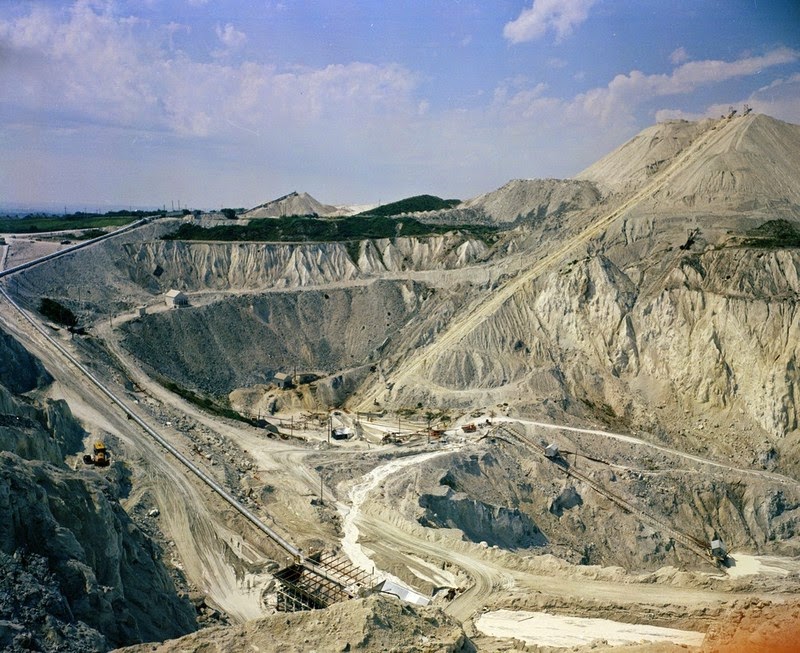 BGS Geoheritage images from the collections Chinaclay works, Devon