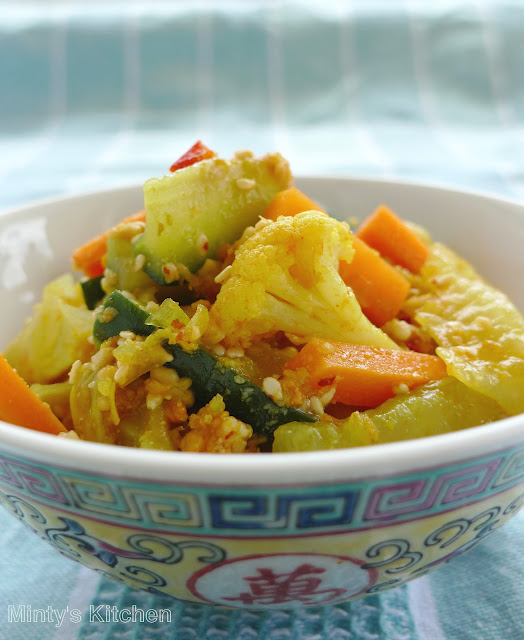 Minty's Kitchen: Acar