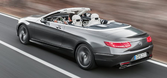 メルセデスAMG S63カブリオレ 後部