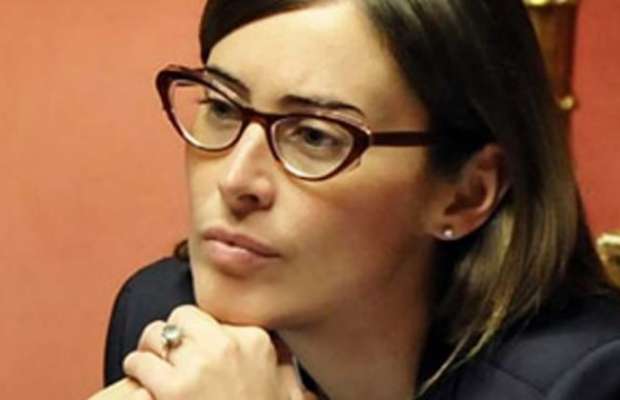 Rita Guandalini Maria Elena Boschi Una Ministra Sexy 0 Hot Sex Picture