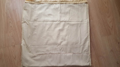 How to change old pillow backings - the easy way! How to change old pillow backings - the easy way!