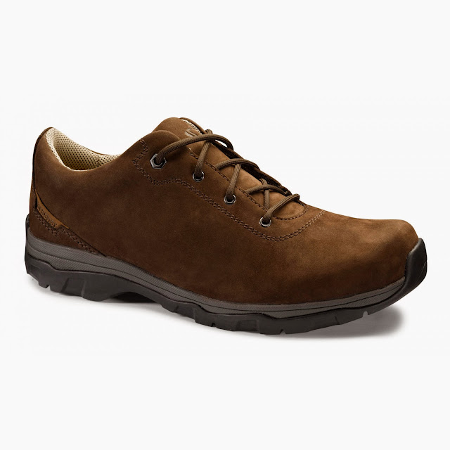 Best Hiking Shoes For Travelling Best Hiking Shoes For Travelling