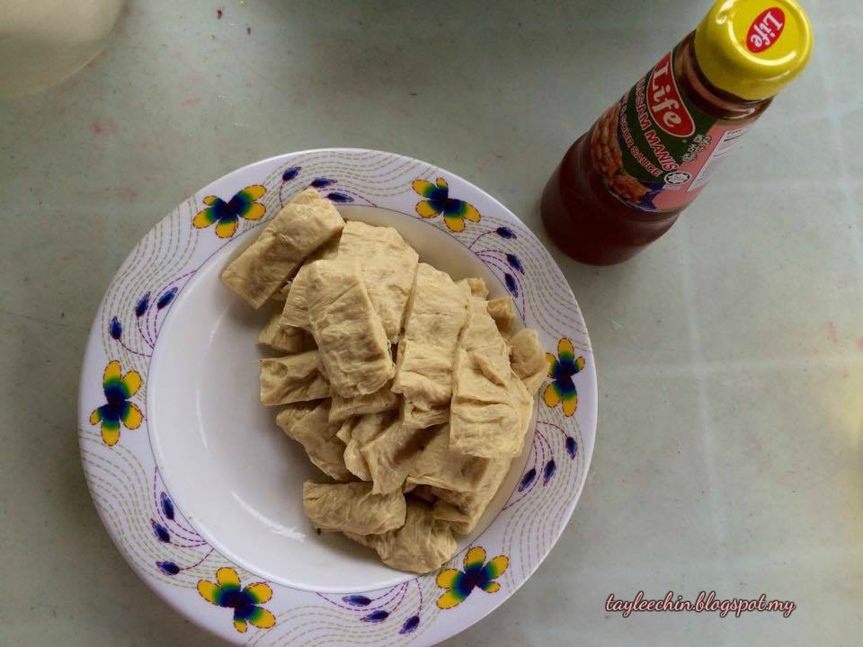 Lee Chin's Secret Garden Vegetarian Recipe Sweet & Sour Fresh Soy Chip