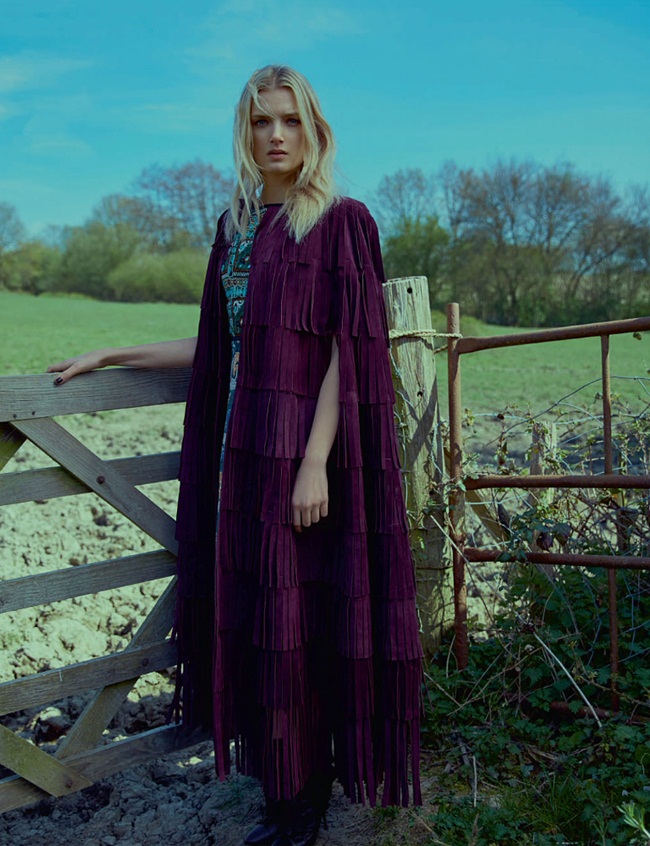 Elle UK August 2015, Lily Donaldson Burberry Prorsum 2015 AW Burgundy Suede Tassels Poncho Editorials